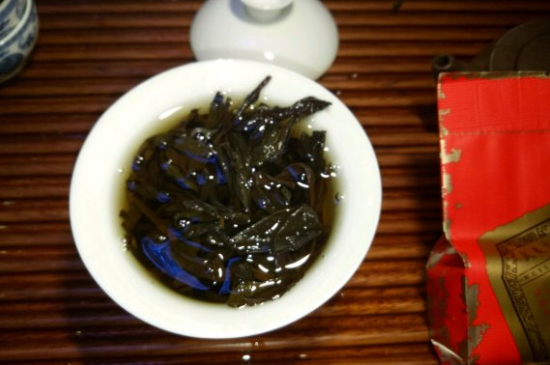 肉桂可以用紫砂壺沖泡嗎，紫砂壺能泡武夷巖茶肉桂用嗎？
