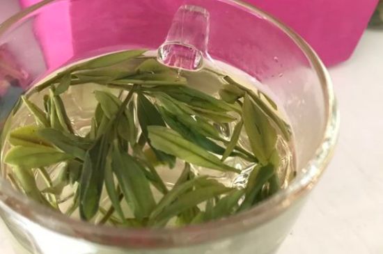 正常下一斤茶葉能喝多久，一個人一般一個月喝多少茶葉