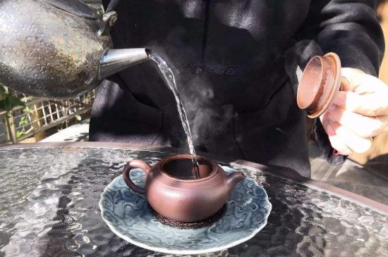 各類(lèi)茶的注水方式，不同的茶泡茶時(shí)怎么注水