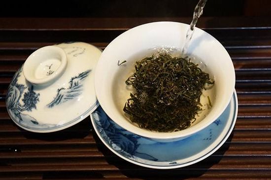 各類(lèi)茶的注水方式，不同的茶泡茶時(shí)怎么注水