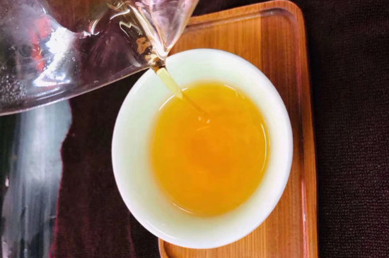 茶葉過期5年了但沒開封，茶葉放久了能喝嗎