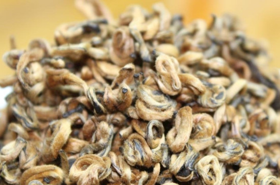 茶葉可以放冰箱嗎，茶需要放冰箱保存嗎