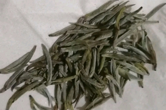 過期茶葉的八大妙用，過期的陳茶葉還能干什么用？