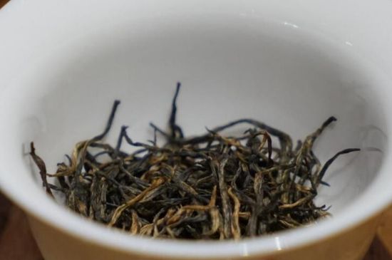 怎樣鑒別金駿眉的好壞，金駿眉紅茶的鑒別方法