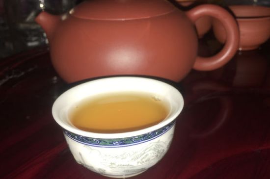 200一斤的茶葉算不算好，兩百一斤買的是中低檔茶