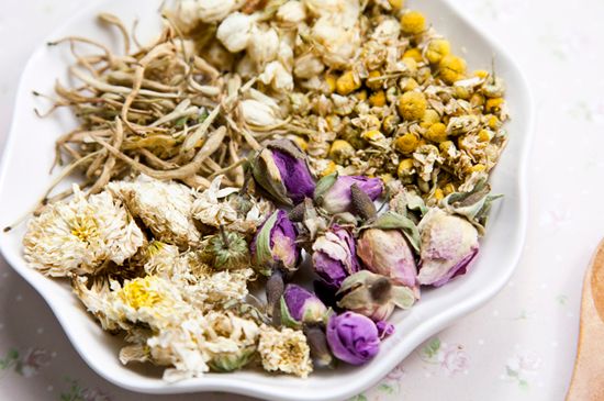 祛濕最有效的泡花茶，濕氣重適合泡什么花茶？