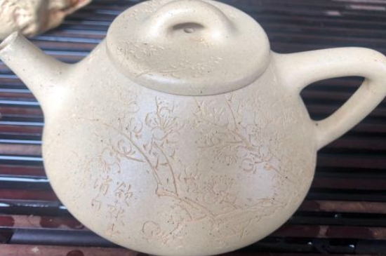 新買的紫砂壺為什么會裂，真的紫砂壺是不是很容易開裂？