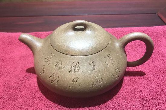 紫砂壺養(yǎng)10年后會(huì)是什么樣，紫砂壺養(yǎng)10年后圖片