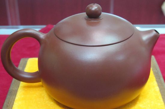 生普洱茶用什么泥料的紫砂壺，最合適生普的紫砂泥料