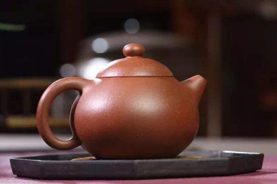 本山綠泥壺適合沖泡什么茶，紫砂壺本山綠最適合什么茶？