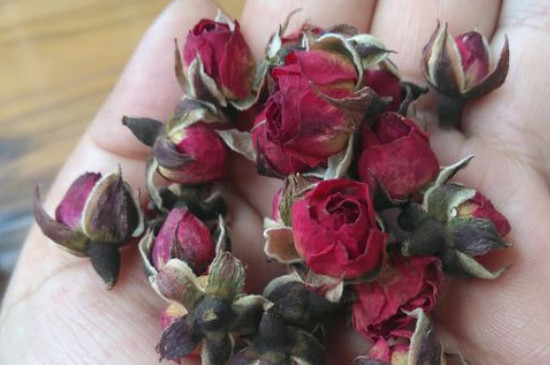 玫瑰花泡水喝的9大禁忌，喝玫瑰花茶有什么禁忌
