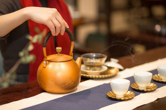 銅壺煮茶危害，銅壺長(zhǎng)期泡茶有毒嗎