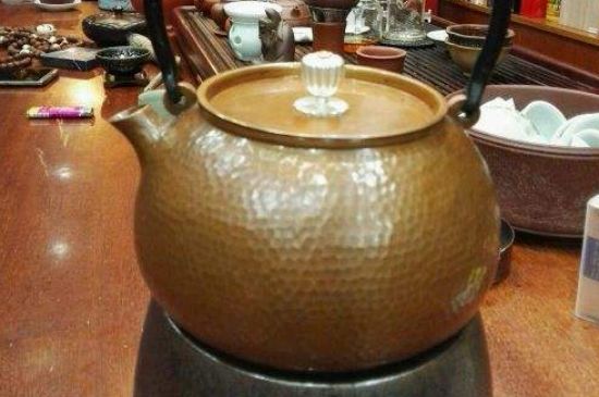 用銅壺燒水有什么禁忌，銅壺煮水的兩大忌諱和好處