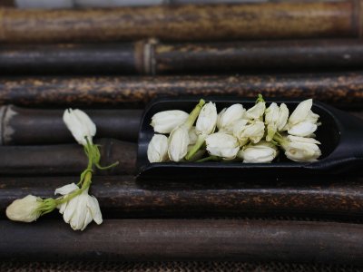 茉利花茶有什么功效作用，不適合什么人喝？