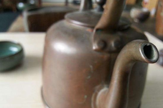 用銅壺燒水有什么禁忌，銅壺煮水的兩大忌諱和好處