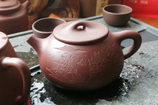 紫砂開壺和不開壺的區(qū)別，<a href=http://www.imlikeomg.com/chaju/zisha/ target=_blank class=infotextkey>紫砂壺開壺</a>的正確方法及開壺建議