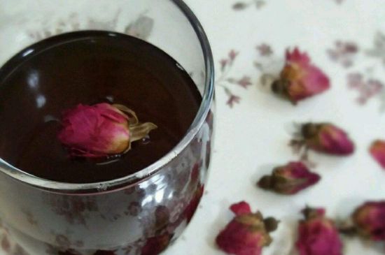 玫瑰花茶和什么搭配好，玫瑰花茶的搭配大全！