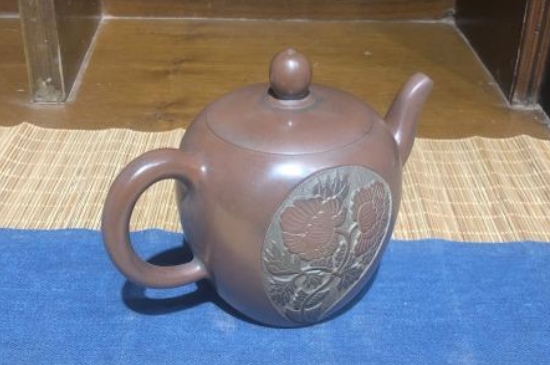 廣西欽州坭興陶可以泡多種茶嗎，坭興陶是一壺一茶嗎?