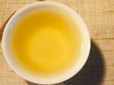 <a href=http://www.imlikeomg.com/fenlei/wulongcha/ target=_blank class=infotextkey><a href=http://www.imlikeomg.com/fenlei/wulongcha/ target=_blank class=infotextkey>烏龍茶屬于什么茶</a></a>，有什么功效與作用？