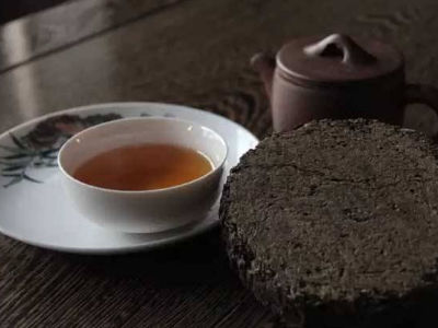 安化黑茶的功效，安化黑茶可以調(diào)理腸胃嗎？