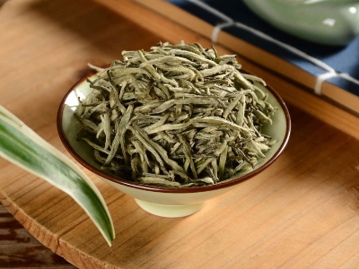 白茶煮好還是泡好喝，老白茶是泡還是煮？