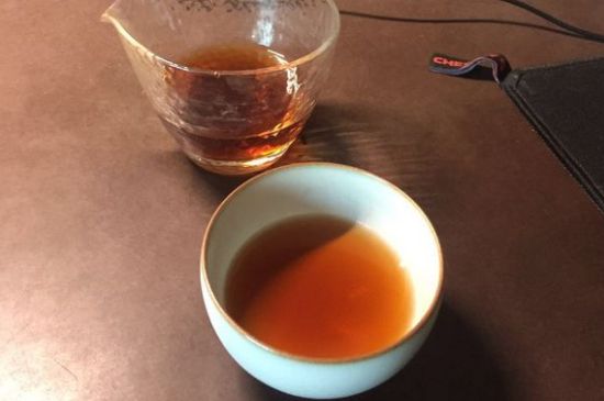 女人喝紅茶最佳時間，女人晚上喝紅茶好嗎