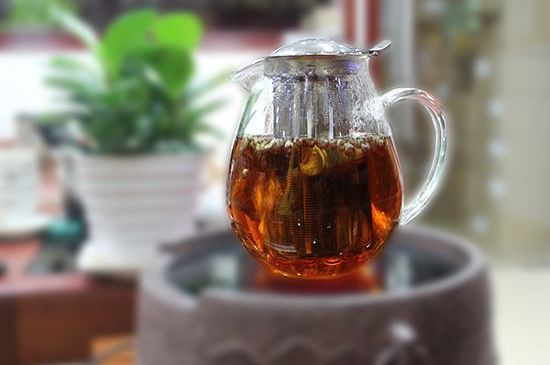 福鼎白茶要喝老的嗎，為什么喝白茶要喝老茶存新茶？