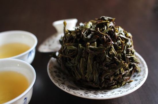 鴨屎香特點(diǎn)介紹，鳳凰單叢茶鴨屎香的口感和來歷