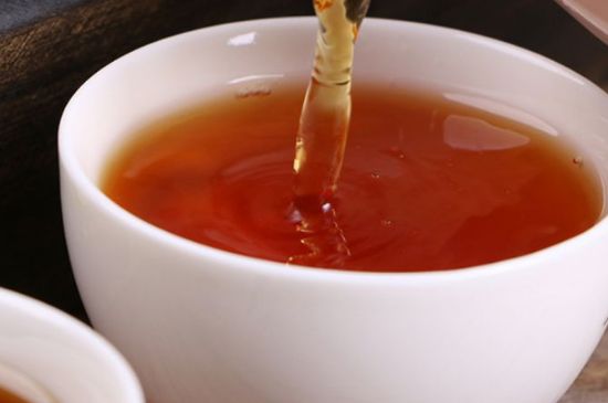 正山小種對胃好嗎，正山小種養(yǎng)胃還是傷胃