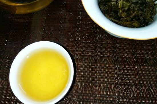 一天什么時候喝黑茶最好，喝黑茶一天最佳時間和季節(jié)