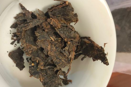 一天什么時候喝黑茶最好，喝黑茶一天最佳時間和季節(jié)