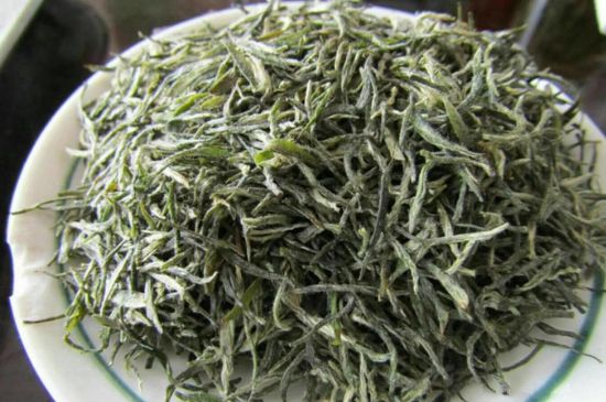 竹葉青和毛尖的區(qū)別，毛尖和竹葉青怎么分辨？