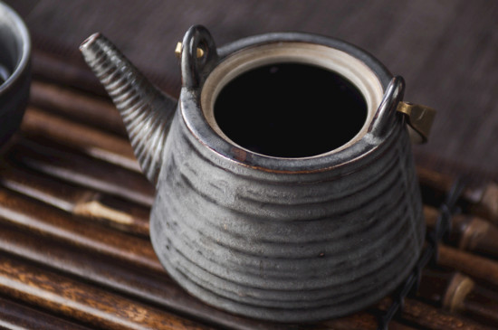 黑茶用什么壺煮最好，黑茶用什么煮效果好？