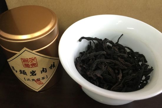 拼配的馬頭巖肉桂，還配叫馬肉嗎？請(qǐng)叫它“馬頭巖大紅袍”