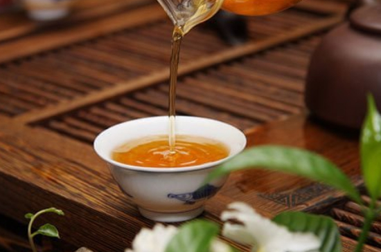 什么茶葉喝起來超級香，什么茶泡出來滿屋濃香?