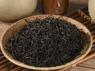 黑茶的功效與作用，長期喝黑茶有什么功效？