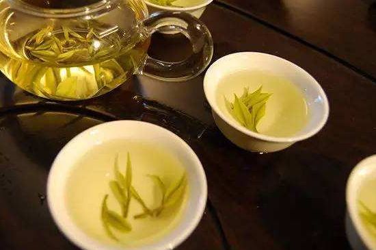 黃茶不適合哪些人喝，黃茶的功效與作用禁忌