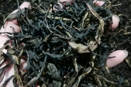 蜜蘭香好還是鴨屎香好，鳳凰單叢茶蜜蘭香和鴨屎香特點(diǎn)有哪些？