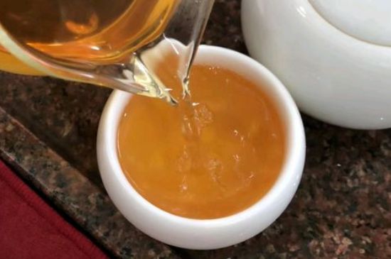 女人晚上喝紅茶好嗎，女人紅茶啥時(shí)候喝最好？