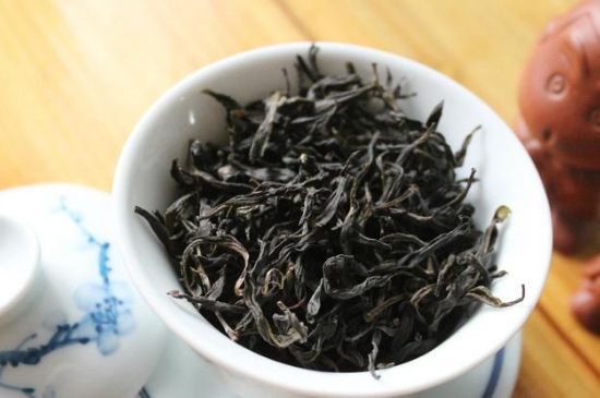 鋸朵仔跟鴨屎香哪個貴，鋸朵子和鴨屎香哪個好喝？